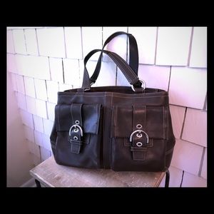 Brown leather large shoulder bag